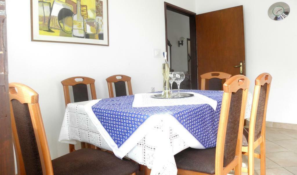 Apartmani Volga Petrčane Exterior foto